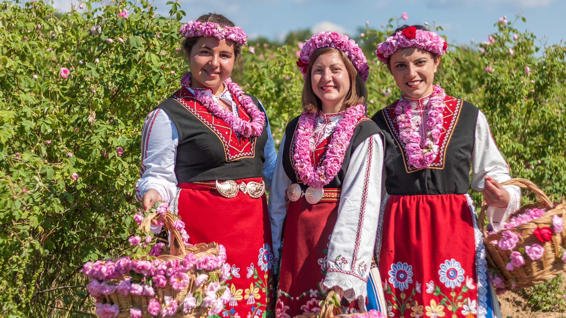 Bulgarian-Women-in-Folk-Dress