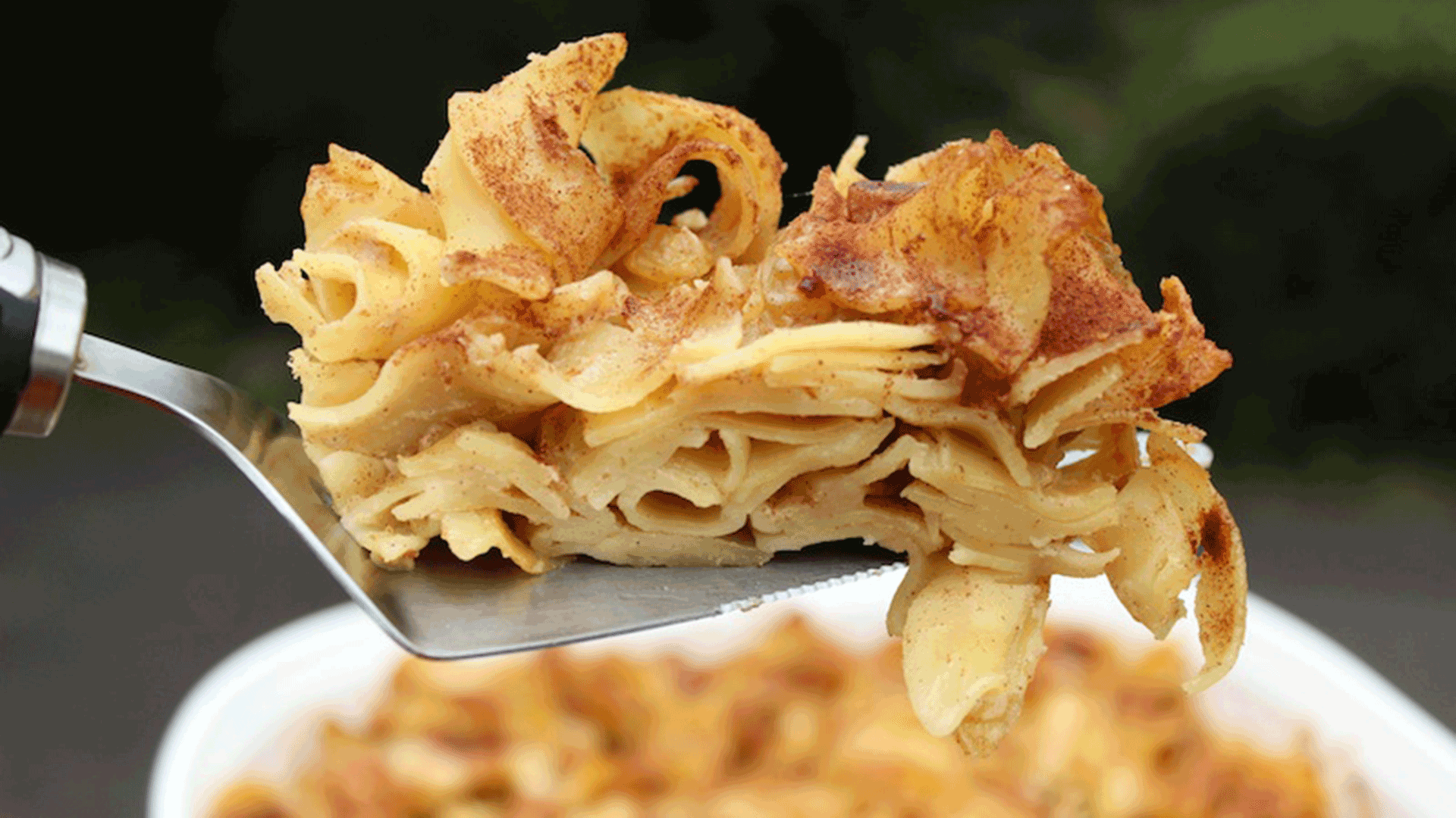 A Warming Polish Cinnamon Kugel Recipe