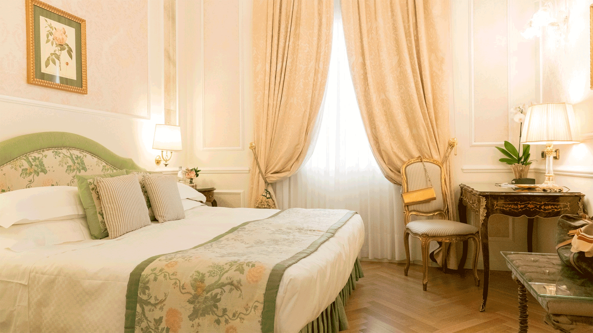 Grand-Hotel-Majestic-guest-room