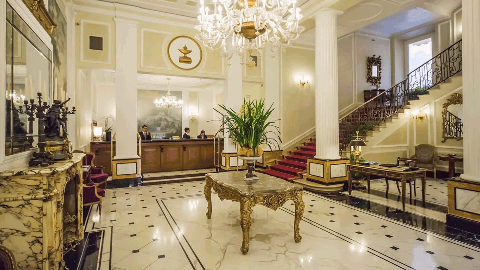Grand-Hotel-Majestic-lobby