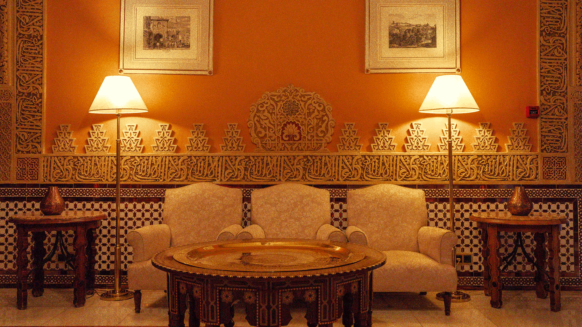 Hotel-Alhambra-Palace,-Granada-lounge