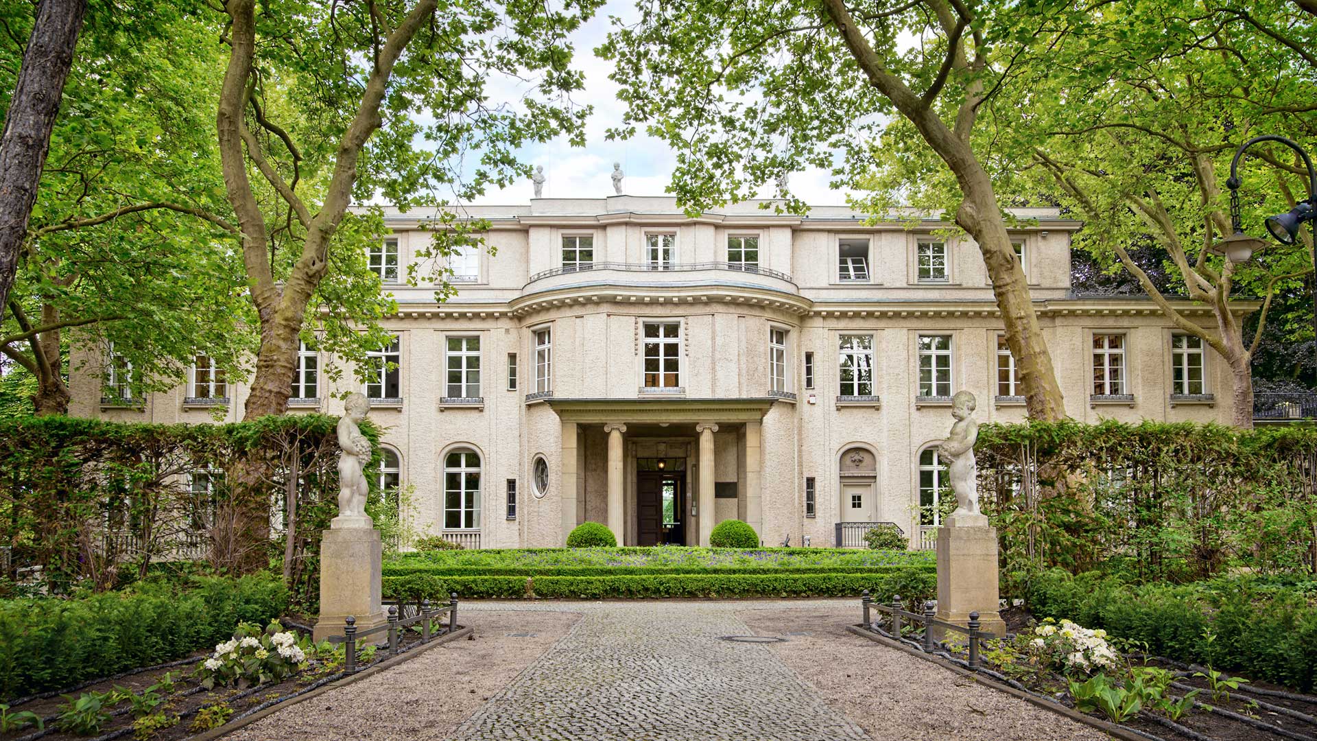 Wannsee-House-1920x1080