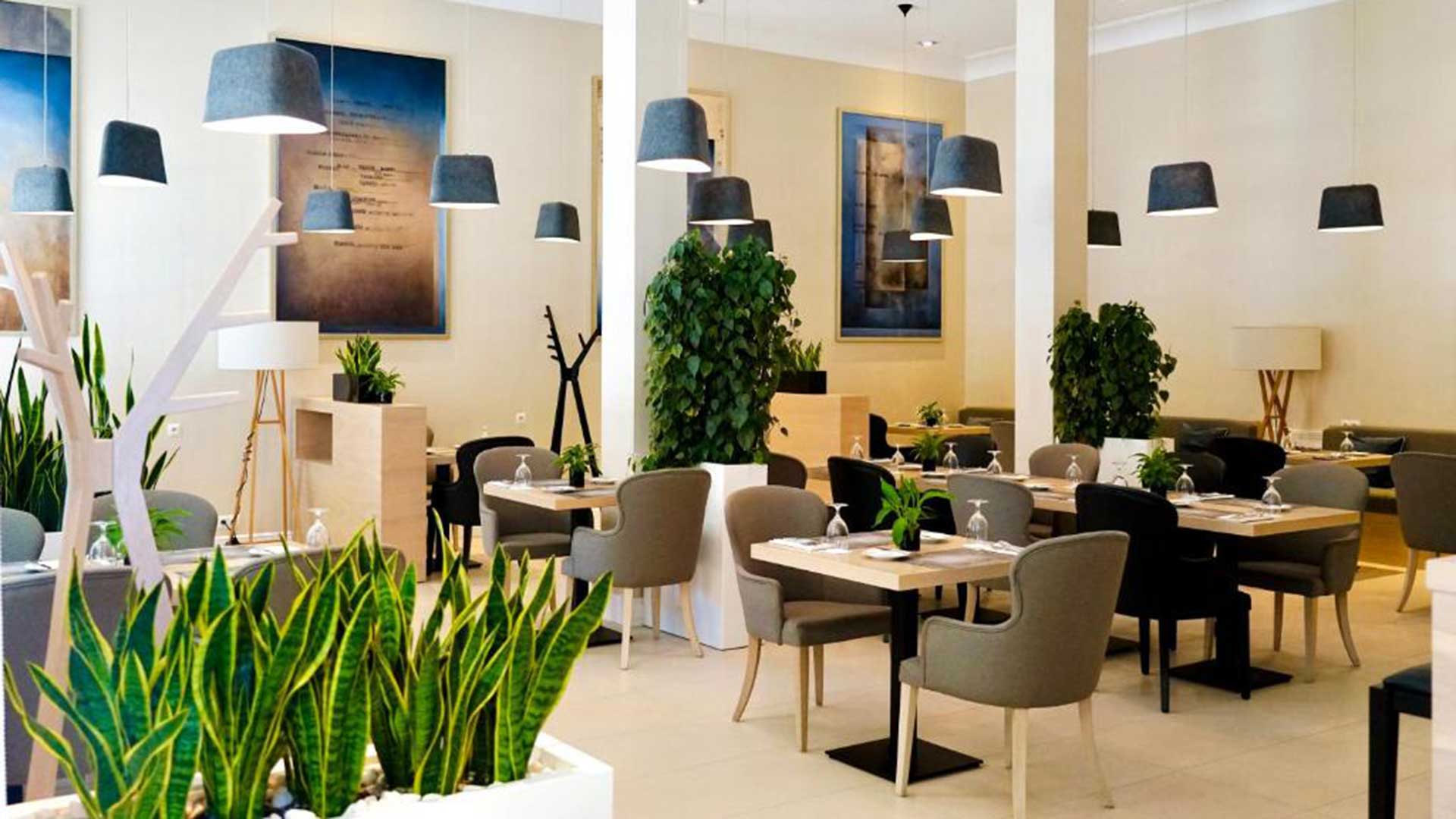 hotel-sokol-dining