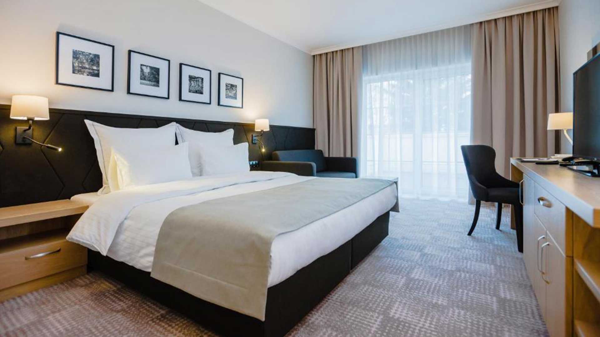hotel-sokol-guestroom